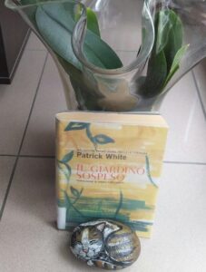 Il Giardino sospeso, di Patrick White
